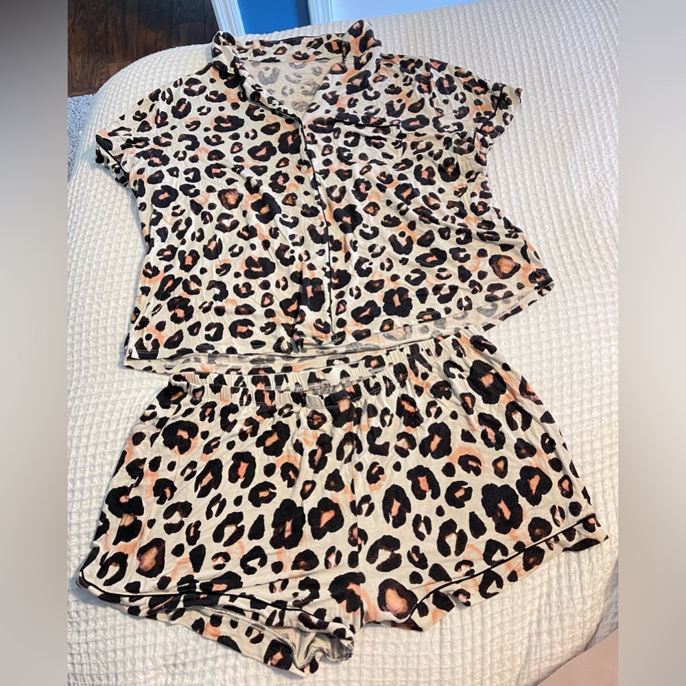 Stars Above Light Beige Cheetah Pajama Set